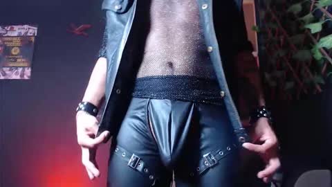 DICAPRIO online show from October 2025 06:52:02 PM