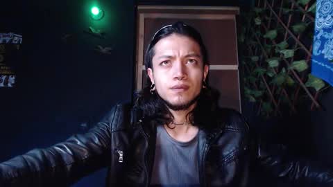 DICAPRIO online show from November 2025 02:00:01 AM