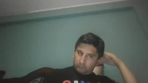 dickeduardo online show from December 2024 02:19:02 AM