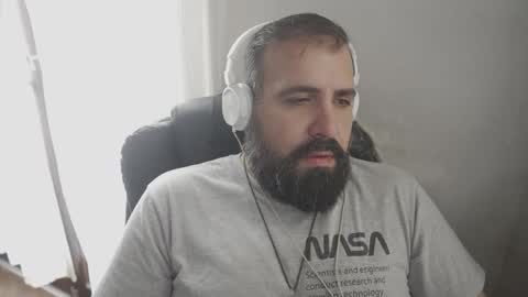 Cristian Dipolino online show from April 2026 01:19:01 PM