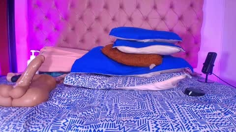 Diane online show from January 2025 10:24:01 PM