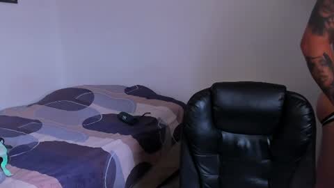 Snapshot of diego_cazas chatting on June 2026 06:34:01 PM DIEGO CAZAS online show from June 2026 06:34:01 PM
