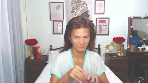 Dennesse online show from December 2024 05:58:02 AM