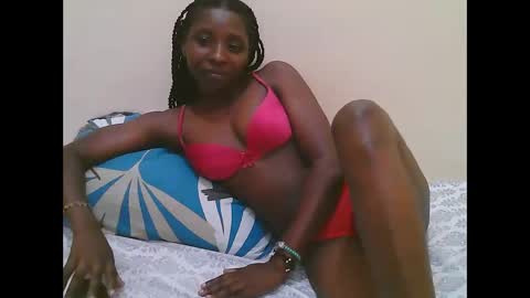 Dijah online show from September 2025 07:39:01 PM