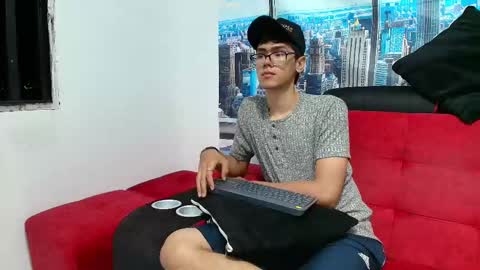 dilan cock  online show from January 2025 12:12:01 AM