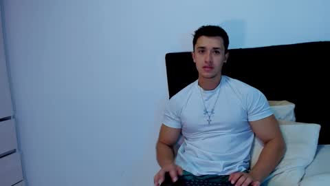 Snapshot of dilan_coy chatting on January 2025 02:28:02 PM Dilan Coy online show from January 2025 02:28:02 PM