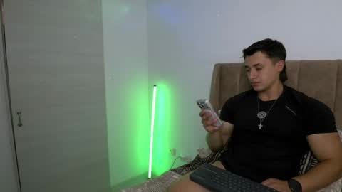 Dilan Coy online show from April 2026 09:05:01 PM