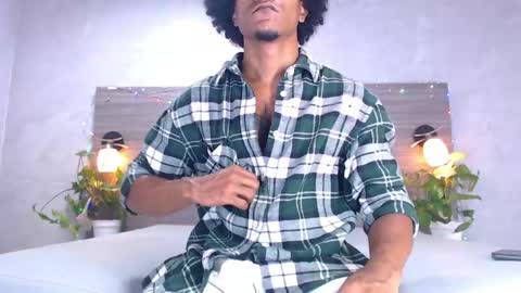 Snapshot of dilan_hall chatting on May 2026 12:18:01 AM dilan_hall online show from May 2026 12:18:01 AM