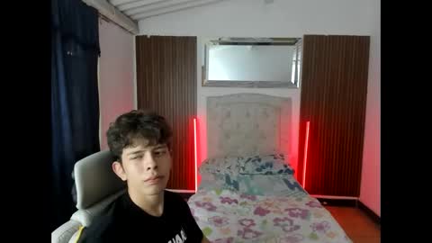 Snapshot of dilan_orduz chatting on October 2025 01:01:01 PM Dilan Orduz online show from October 2025 01:01:01 PM