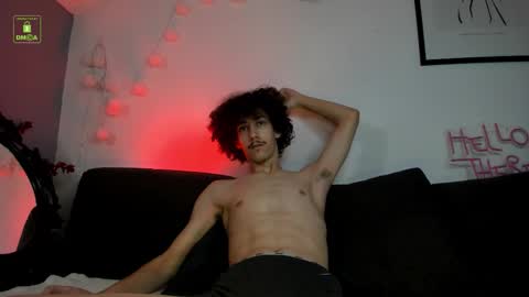 Dilan online show from December 2025 10:36:01 PM