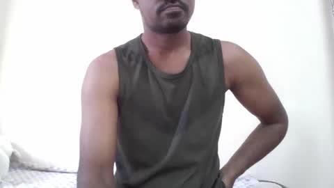 dilip_09 online show from February 2025 11:57:01 PM