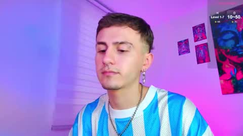 Julian Independent Model online show from March 2026 11:09:01 PM