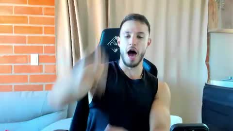 dimitricaruso online show from June 2026 06:28:02 PM