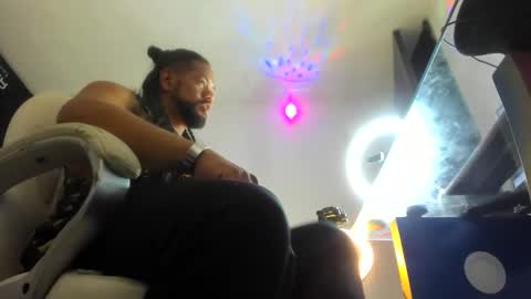 dimitry kyle mucle online show from January 2026 11:31:01 PM