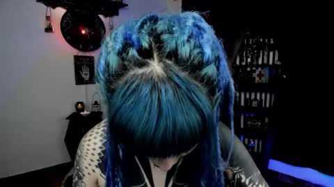 dimmuanddarkness online show from January 2026 08:41:01 AM