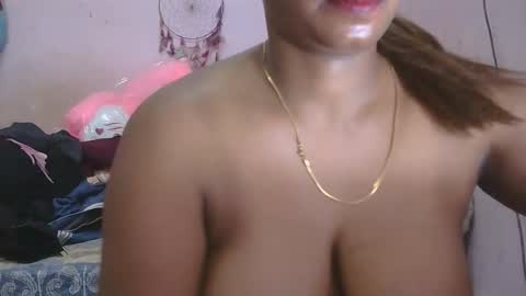 Snapshot of dimple_love chatting on April 2026 10:52:02 PM dimple_love online show from April 2026 10:52:02 PM
