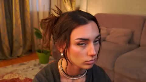 Dina and ill be glad to be here with you follow to me  online show from January 2026 09:24:02 AM