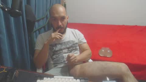 Snapshot of dinchtcams chatting on February 2025 06:45:01 AM Dincht online show from February 2025 06:45:01 AM