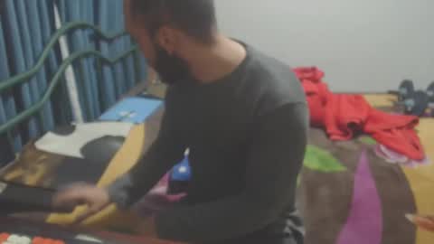 Snapshot of dinchtcams chatting on September 2025 05:12:01 AM Dincht online show from September 2025 05:12:01 AM