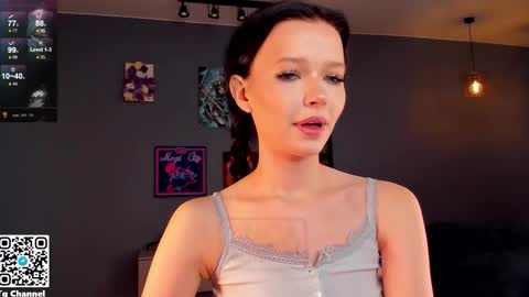 Jessie online show from October 2025 07:48:01 AM