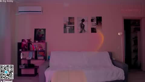 Jessie online show from December 2025 07:59:01 AM