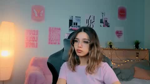 Sara Connor online show from February 2026 12:48:02 PM