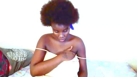 Snapshot of dinnydakrazx chatting on January 2025 12:00:01 PM dinnydakrazx online show from January 2025 12:00:01 PM