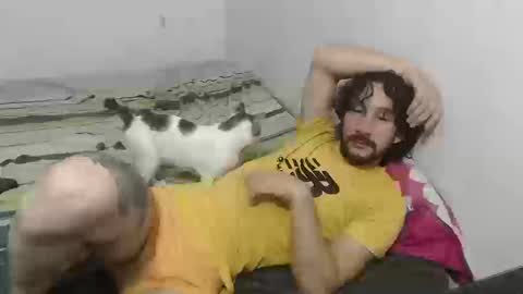 Henry online show from September 2025 12:47:02 AM