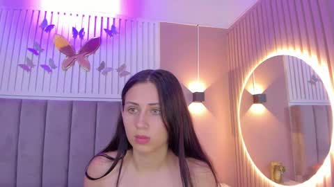 Cristal  online show from December 2024 03:07:02 AM