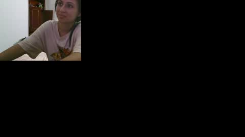 Cristal Independent model online show from April 2026 04:28:01 AM