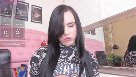 Snapshot of diosaa_golden chatting on December 2024 09:00:02 PM DIOSA online show from December 2024 09:00:02 PM