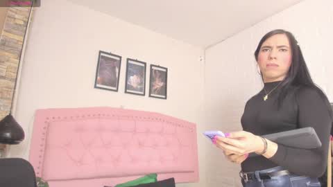 Snapshot of diosaa_golden chatting on February 2025 03:08:02 AM DIOSA online show from February 2025 03:08:02 AM
