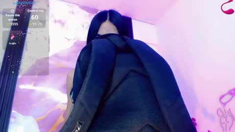 Diosiris Riannys online show from April 2026 07:15:02 PM