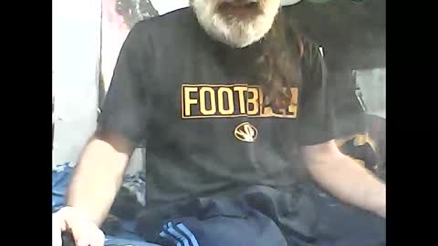 dirtmcgirt82 online show from January 2025 04:04:01 AM