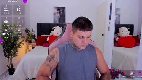 Snapshot of dirty_boy__ chatting on October 2025 04:18:01 PM johny online show from October 2025 04:18:01 PM
