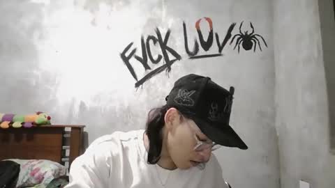 dirty model online show from April 2026 05:27:01 AM