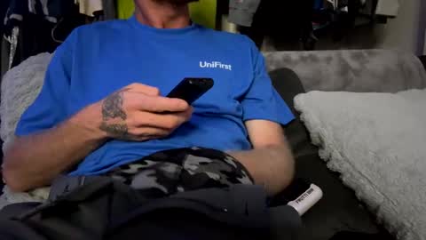 Justin Robinson online show from October 2025 02:44:01 AM