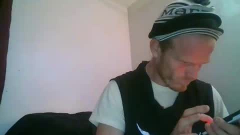 Justin Robinson online show from November 2025 04:01:02 AM