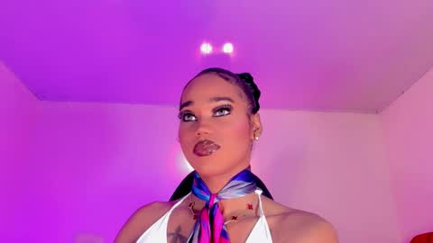 Naomy  online show from November 2025 03:18:02 AM