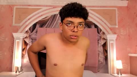 Snapshot of dirtymike69_ chatting on October 2025 01:36:02 AM Mike online show from October 2025 01:36:02 AM