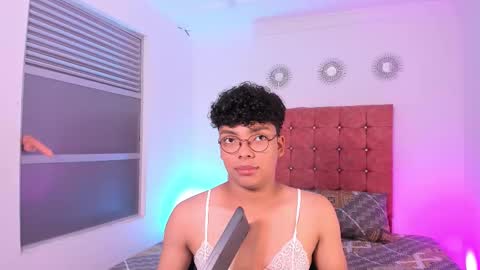 Snapshot of dirtymike69_ chatting on November 2025 02:01:02 AM Mike online show from November 2025 02:01:02 AM