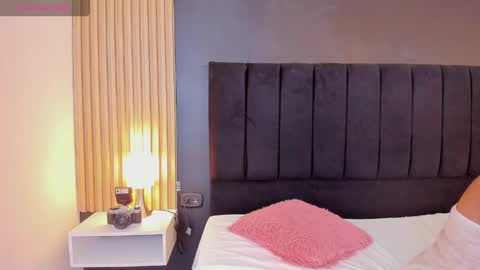 Soffie - Valentina - Yuya  Astro online show from April 2026 06:54:02 PM