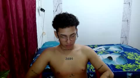 dirtyslimlatin online show from December 2025 06:03:01 PM