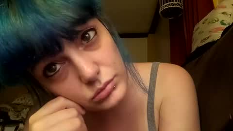 Crystal online show from October 2025 03:05:02 AM