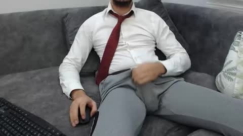 Snapshot of dirtyybooyy77 chatting on November 2025 09:42:02 PM dirtyybooyy77 online show from November 2025 09:42:02 PM