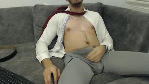 Snapshot of dirtyybooyy77 chatting on February 2026 01:32:01 AM dirtyybooyy77 online show from February 2026 01:32:01 AM