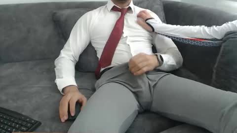 dirtyybooyy77 online show from April 2026 10:02:01 AM