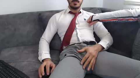 dirtyybooyy77 online show from May 2026 09:47:02 AM