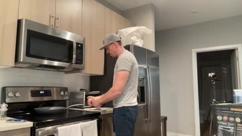 JustinDulgeXXX online show from November 2025 09:46:01 PM