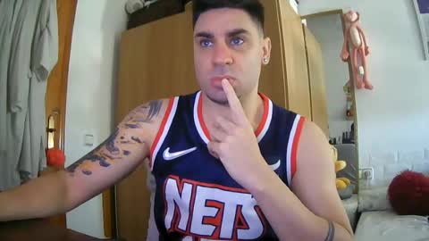 Snapshot of diselobienclaro chatting on June 2026 11:20:02 AM diselobienclaro online show from June 2026 11:20:02 AM